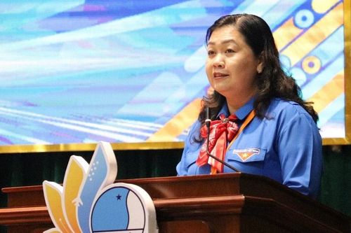 Chị Thị Phương Hồng làm Chủ tịch Hội LHTN Việt Nam tỉnh An Giang khóa I