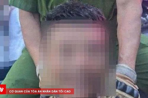 Người đàn ông chặn đánh người đi đường, sàm sỡ phụ nữ