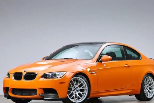 Xe sang BMW 13 năm tuổi chạy chưa tới 140km giá bán ngang siêu xe