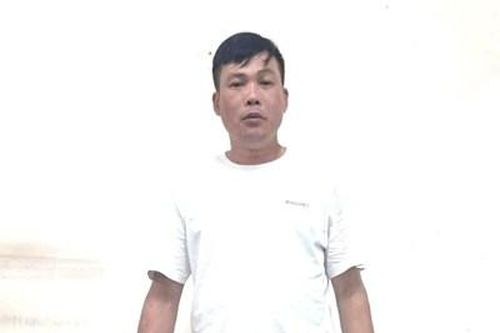Bắt giữ đối tượng truy nã đặc biệt nguy hiểm khi nhập cảnh tại sân bay Tân Sơn Nhất