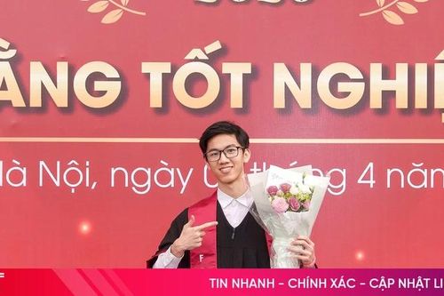 Nam sinh Hà Tĩnh tốt nghiệp xuất sắc Đại học Ngoại thương, chinh phục loạt giải thưởng về AI