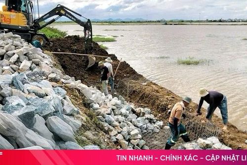 Gấp rút hoàn thành sửa chữa hư hỏng hạ tầng giao thông do thiên tai