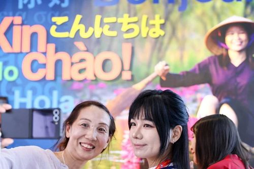 Nâng cao năng lực cạnh tranh ngành du lịch: Đổi mới tư duy, hoàn thiện thể chế