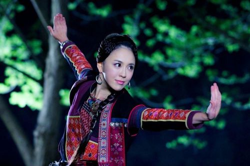 Mỹ nhân sở hữu vẻ đẹp quyến rũ, khí phách bậc nhất Tiếu Ngạo Giang Hồ