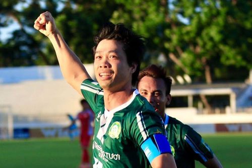 Công Phượng gieo sầu cho HLV Park Hang Seo