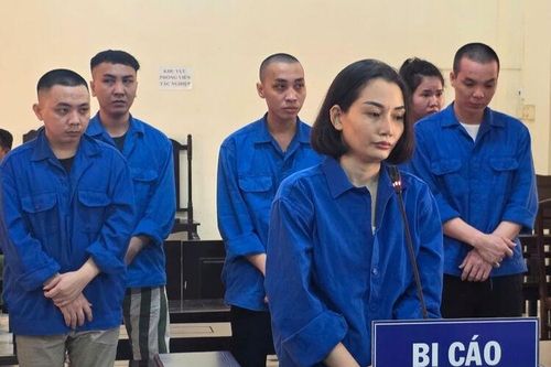 Xét xử 6 bị cáo trong vụ án buôn bán hàng cấm quy mô lớn