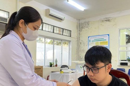 Không chủ quan với sốt xuất huyết
