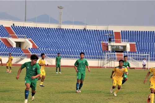 Lâm Đồng hòa 0-0 Trường Giang Gia Định lượt trận thứ 11 Giải hạng Nhì Quốc gia