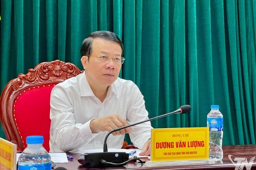 Tập trung tháo gỡ vướng mắc, bảo đảm mặt bằng sạch cho các dự án