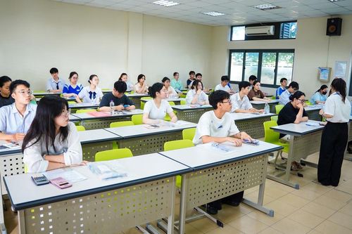 Sẵn sàng cho kỳ thi lớp 10 đầu tiên sau sáp nhập