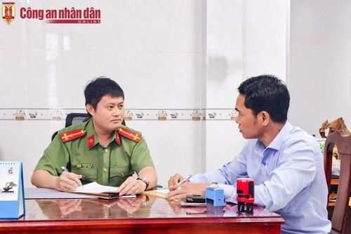 Công an phường hỗ trợ doanh nghiệp hoàn trả 66 triệu đồng chuyển nhầm