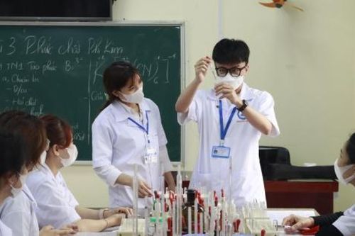 Hà Nội hỗ trợ 100% học phí đối với 48 nghề trọng điểm hệ trung cấp, cao đẳng