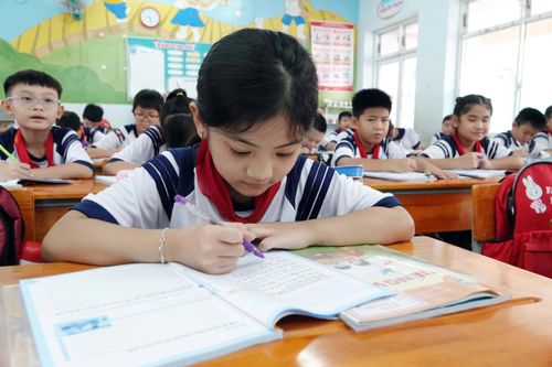 Toàn điểm 9, 10 vẫn 'trượt' danh hiệu xuất sắc vì một môn năng khiếu