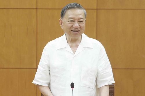 Nhà nước hỗ trợ giá, cung cấp nhà ở miễn phí cho một số đối tượng nhất định