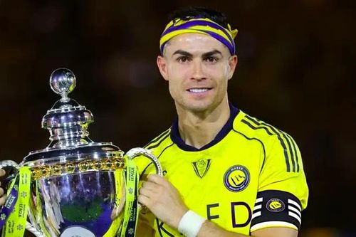 Ronaldo kiếm tiền gấp đôi Messi trong năm 2026