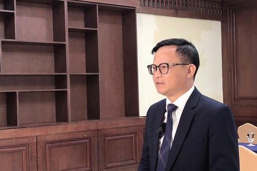 Bài 2: Muốn có hàng triệu doanh nghiệp một người, phải cải cách thể chế