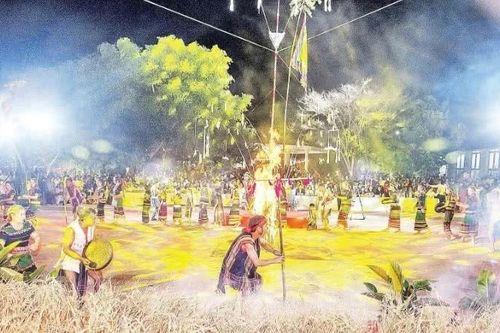 Triển khai hiệu quả Phụ trương 6 vùng kinh tế-xã hội trên Báo Nhân Dân