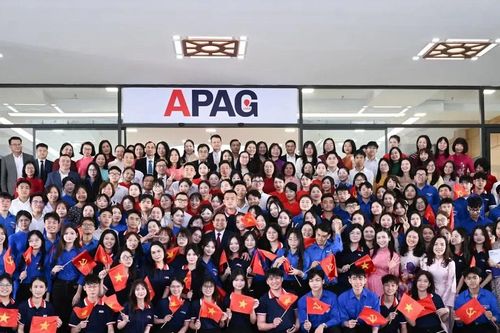 Xây dựng nền quản trị quốc gia hiện đại từ đào tạo và tư vấn chính sách công