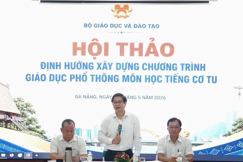 Gìn giữ hồn cốt dân tộc qua việc chuẩn hóa và dạy học tiếng Cơ Tu