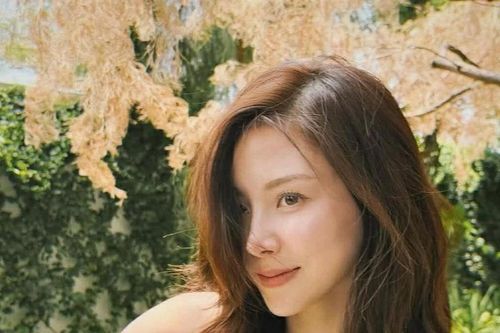 [GALLERY] Baifern Pimchanok đẹp bất bại suốt 17 năm, style U35 quá cuốn hút