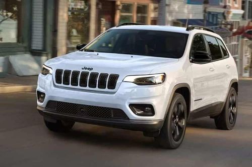 Hơn 61.000 xe Jeep Cherokee vì lỗi hệ truyền động gây nguy hiểm