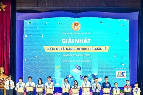 Hà Nội vinh danh học sinh xuất sắc tại Cuộc thi Tài năng Tin học trẻ quốc tế