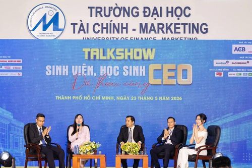 Sinh viên đi tìm việc: Đừng hỏi 'mình làm được gì', hãy hỏi 'mình có giá trị gì'
