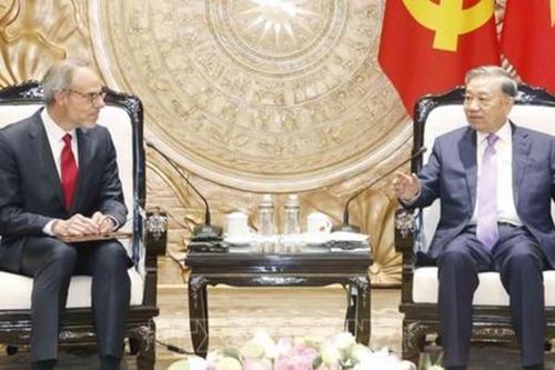 Việt Nam coi trọng, sẵn sàng tạo điều kiện thuận lợi cho các tập đoàn công nghệ cao của Hoa Kỳ đầu tư, kinh doanh