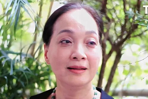 NSND Lê Khanh: 'Diễn viên phải dám xấu'