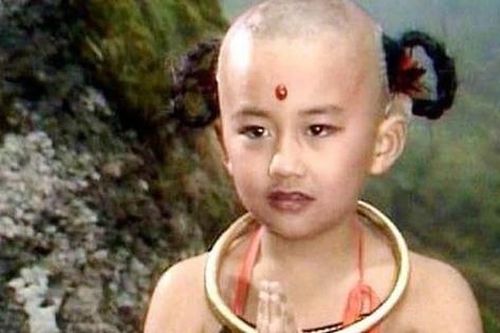 Không ai ngờ 'tiểu yêu quái' Tây Du Ký lại có cú 'lột xác' thành tỷ phú như thế này