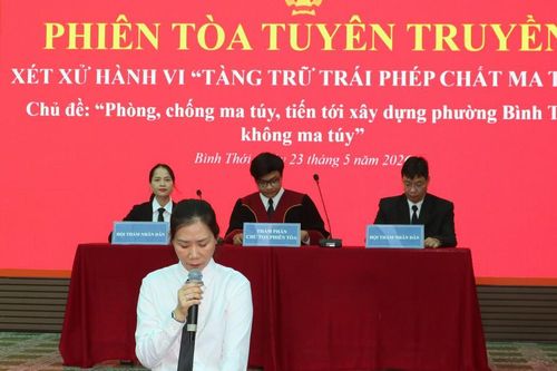 Phiên tòa tuyên truyền Xét xử về tội tàng trữ trái phép chất ma túy