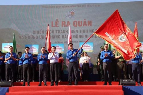 Đồng chí Nguyễn Thanh Nghị: Thanh niên phải là lực lượng tiên phong trong chuyển đổi số