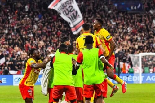 Florian Thauvin rực sáng giúp Lens hạ Nice 3-1, lần đầu vô địch Cúp Quốc gia Pháp