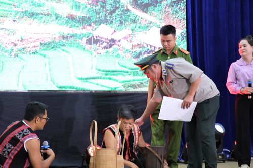 Công chức Thi hành án dân sự Đà Nẵng tranh tài nghiệp vụ giỏi