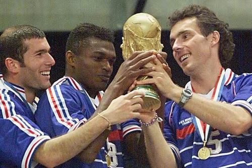 World Cup 1998: Ký ức về mùa hè rực lửa và bước ngoặt lịch sử của bóng đá hiện đại