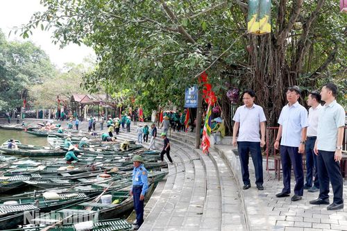Đồng chí Phó Chủ tịch Thường trực UBND tỉnh Trần Song Tùng kiểm tra công tác chuẩn bị các hoạt động Tuần Du lịch 2026