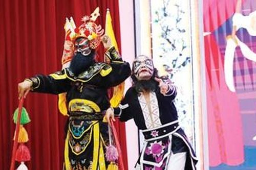 Để tuồng không chỉ là ký ức
