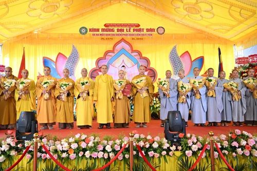 Ninh Bình: Trang nghiêm Đại lễ Phật đản Phật lịch 2570 và ra mắt Ban Đại diện Phật giáo liên xã Ý Yên