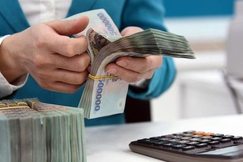 Ngân hàng Nhà nước 'siết' việc tăng lãi suất