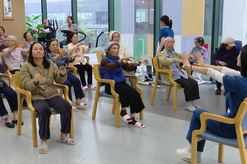 Từ 1/7 sẽ có điểm chăm sóc người cao tuổi ban ngày tại cộng đồng
