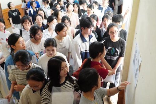 Gần 23.000 thí sinh dự thi đánh giá năng lực Đại học Sư phạm Hà Nội