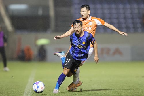 V.League chứng kiến 6 đội bóng có nguy cơ xuống hạng