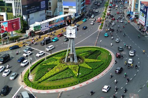 TP.HCM: Giao thông ổn định ngày đầu phân luồng ở vòng xoay Điện Biên Phủ