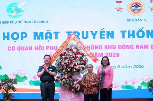 Khắc ghi truyền thống phụ nữ miền Đông