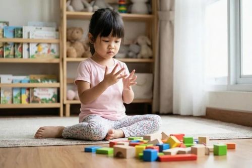 Ba 'giai đoạn vàng' phát triển trí thông minh của trẻ
