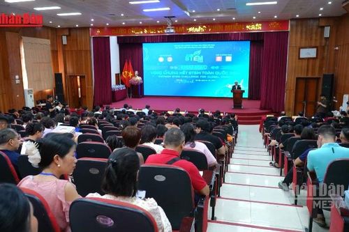 [Video] Green STEM 2026 lan tỏa đam mê khoa học công nghệ cho học sinh