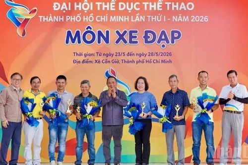 Vinh danh tài năng gắn bó với môn xe đạp nhân kỷ niệm 50 năm thành lập Thành phố Hồ Chí Minh