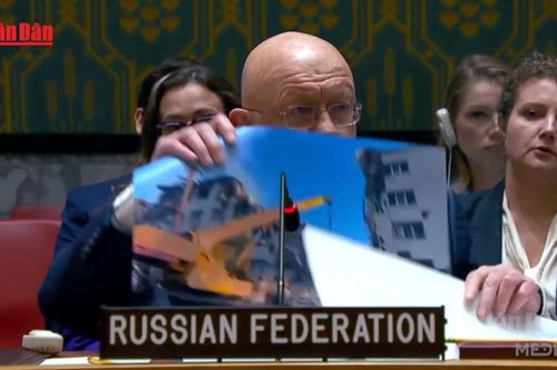 [Video] Nga - Ukraine đấu khẩu về vụ tấn công trường học tại Lugansk