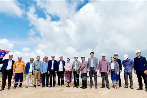 Phó chủ tịch Quốc hội Lào thăm, làm việc tại Dự án đầu tư trọng điểm của Việt Nam