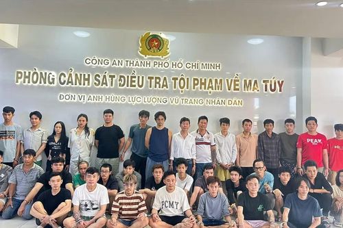 Trách nhiệm sau ánh hào quang nghệ thuật